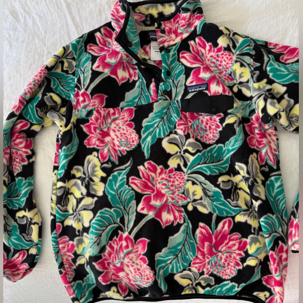 Patagonia Synchilla Floral Snap-T Fleece
